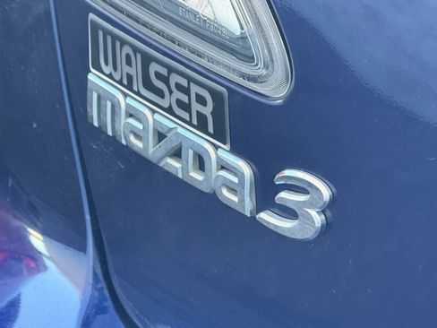 Used 2013 MAZDA MAZDA3 i Touring image 19