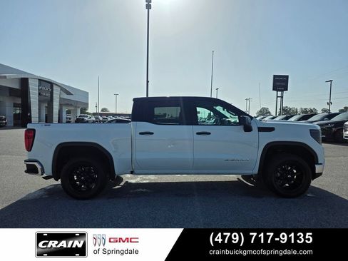 Used 2024 GMC Sierra 1500 Pro w/ Pro Value Package AWD/4WD image 9