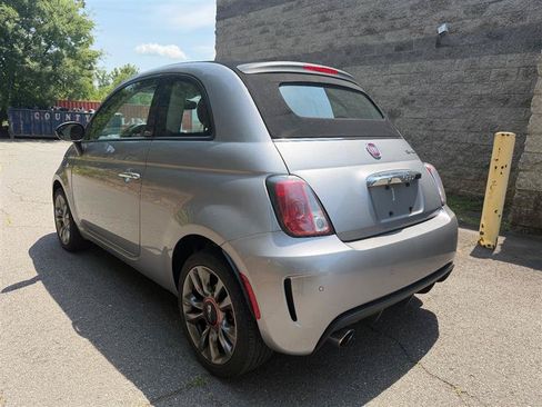 Used 2018 FIAT 500 Pop w/ Pop Cabrio Sport Package FWD image 5