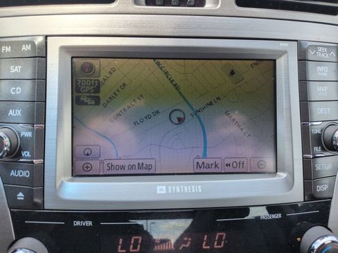 Used 2011 Toyota Avalon Limited FWD image 20