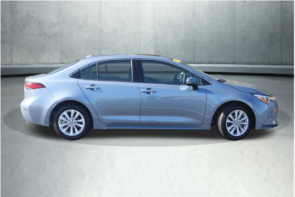 Used 2026 Toyota Corolla XLE FWD image 24