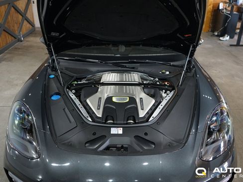Used 2019 Porsche Panamera Turbo S image 10
