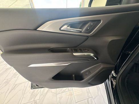 New 2026 Chevrolet Traverse LT w/ Driver Confidence Package FWD image 23