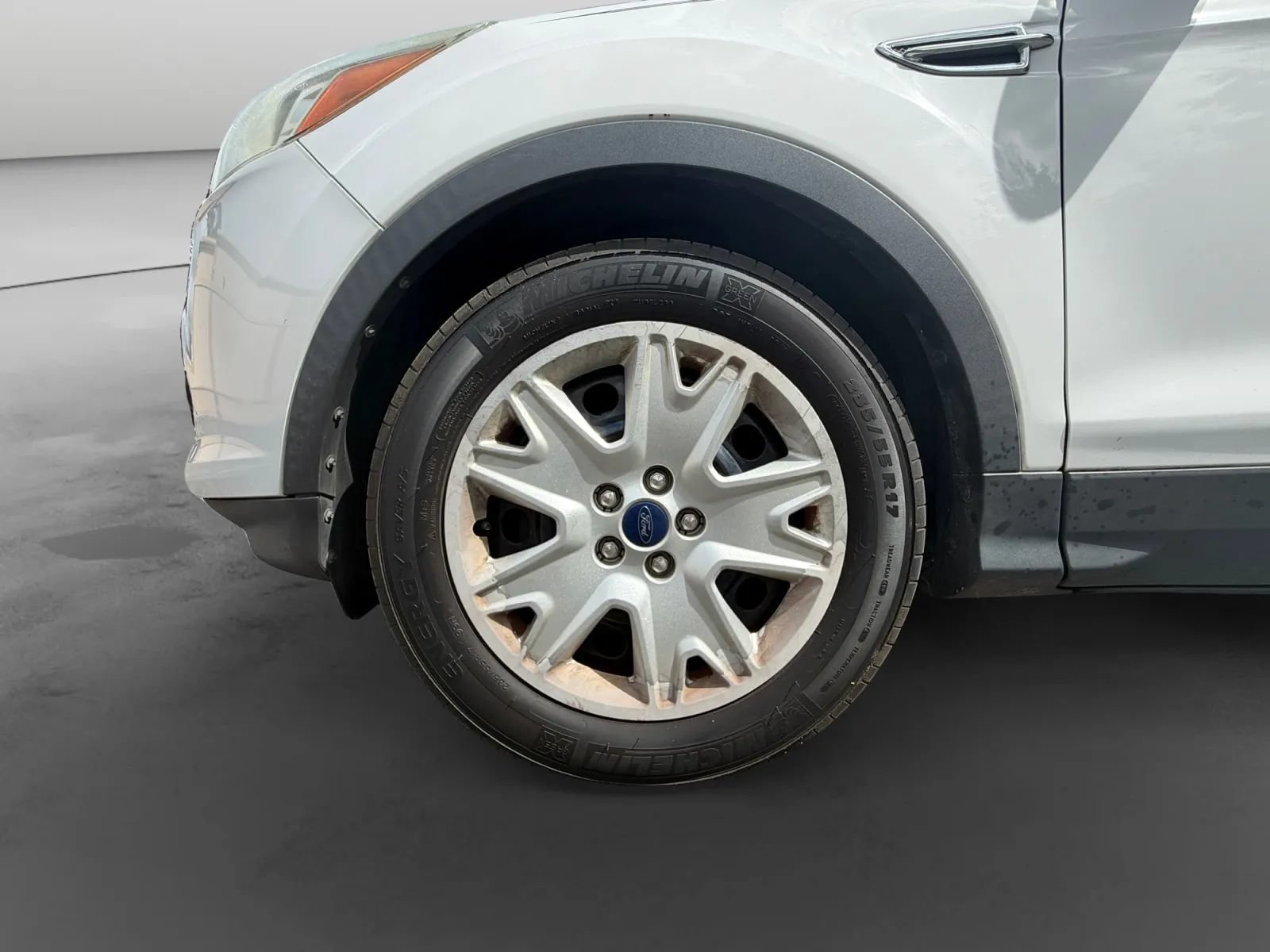 Used 2016 Ford Escape S FWD image 9
