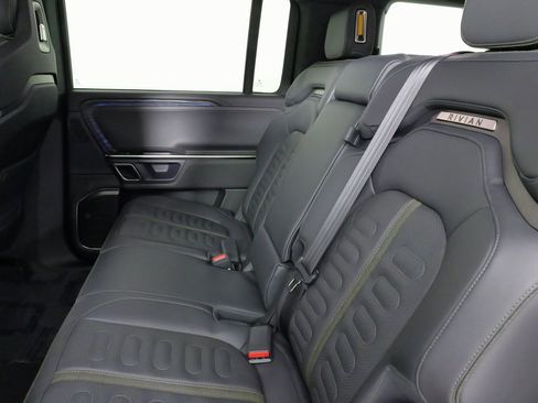 Used 2023 Rivian R1S Adventure image 36