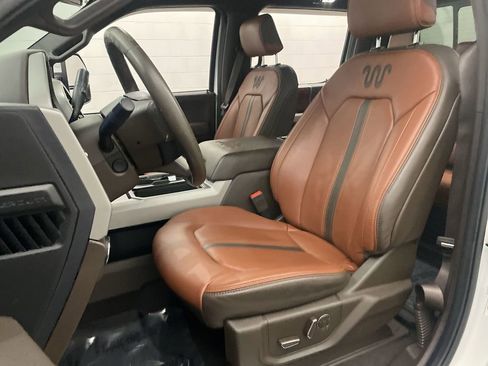 Used 2020 Ford F250 King Ranch w/ King Ranch Ultimate Package AWD/4WD image 14