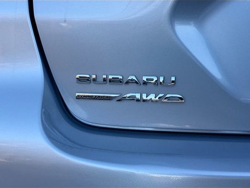 Used 2024 Subaru Crosstrek 2.0i Premium image 11