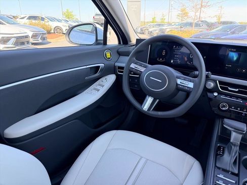 New 2026 Hyundai Sonata SE FWD image 10