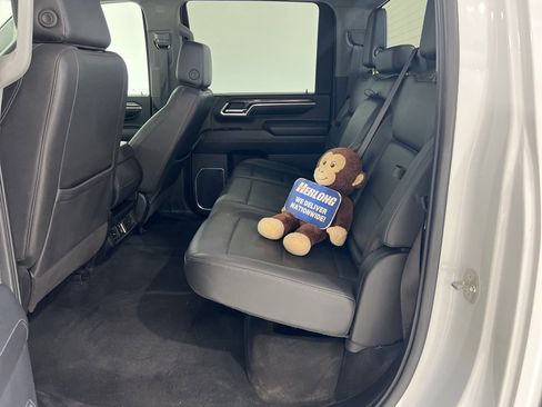 Used 2024 Chevrolet Silverado 2500 LTZ image 21