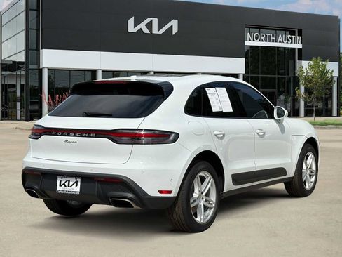 Used 2024 Porsche Macan w/ Premium Plus Package AWD/4WD image 5