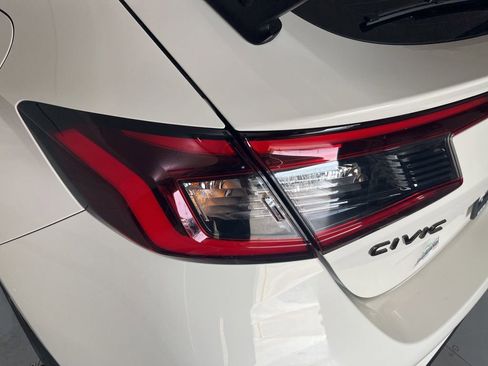 Used 2023 Honda Civic Type R image 43