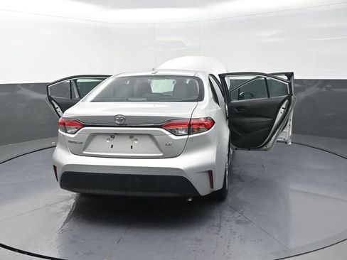 Used 2024 Toyota Corolla LE FWD image 44