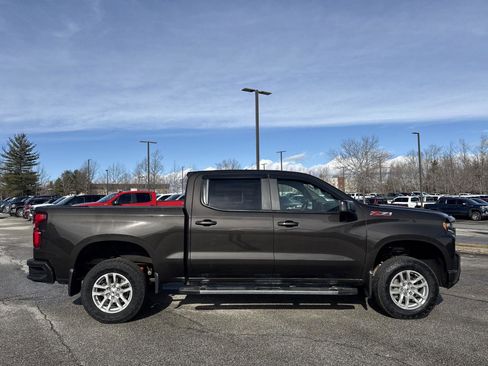 Used 2022 Chevrolet Silverado 1500 RST image 7