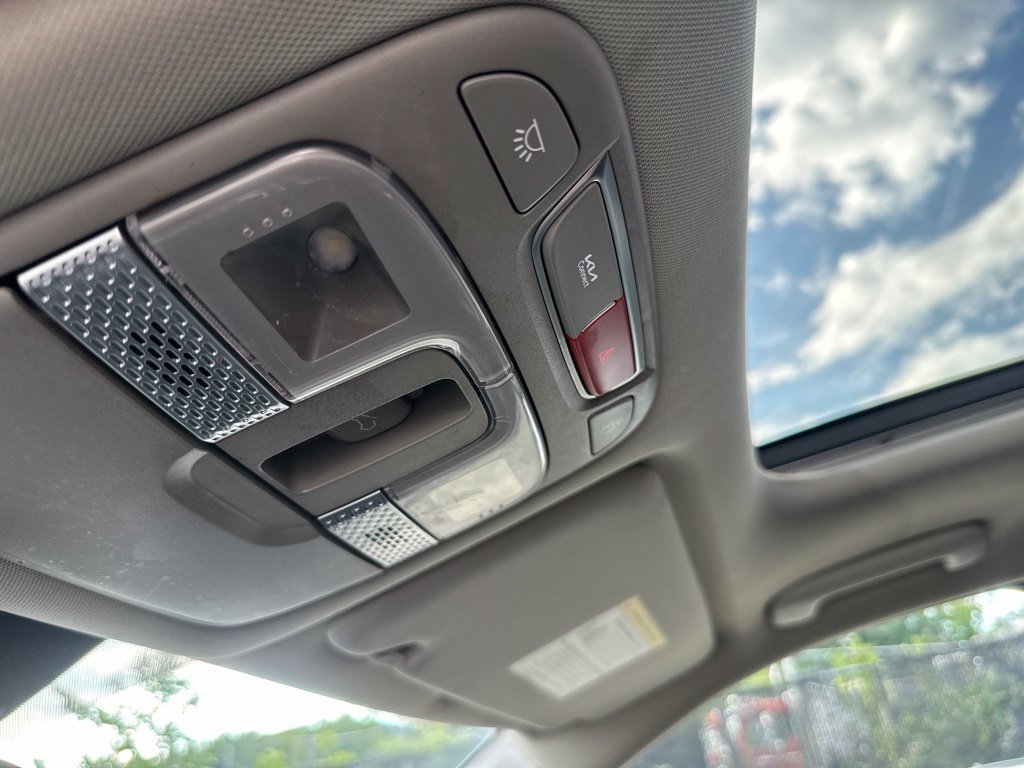 Used 2024 Kia Telluride S w/ S Sunroof Package AWD/4WD image 18