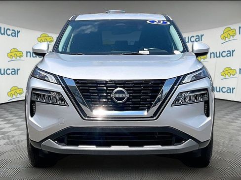 Used 2023 Nissan Rogue SV AWD/4WD image 2