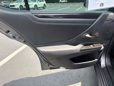 Used 2019 Lexus ES 350 w/ Premium Package FWD image 20