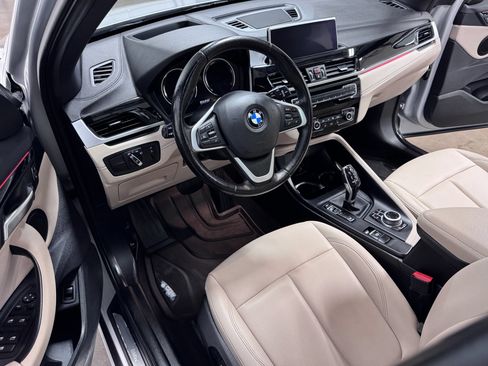 Used 2021 BMW X1 xDrive28i w/ Premium Package AWD/4WD image 17