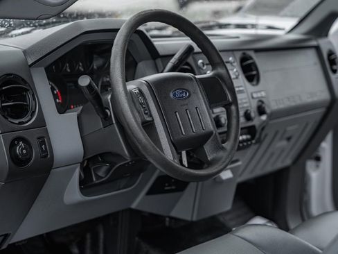 Used 2015 Ford F450 XL w/ XL Value Package image 28