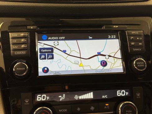 Used 2017 Nissan Rogue Sport SL AWD/4WD image 42