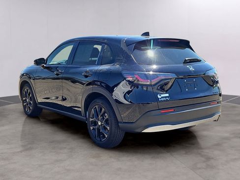 Certified 2024 Honda HR-V Sport image 6
