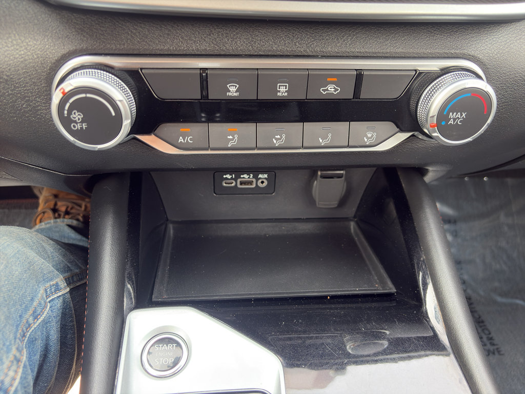 Used 2024 Nissan Altima 2.5 SR FWD image 23
