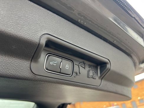 Certified 2023 Ford Explorer XLT w/ Equipment Group 202A image 23