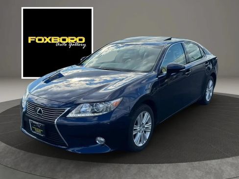 Used 2013 Lexus ES 350 w/ Luxury Pkg FWD image 1