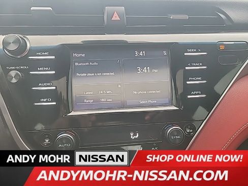 Used 2018 Toyota Camry XSE image 22