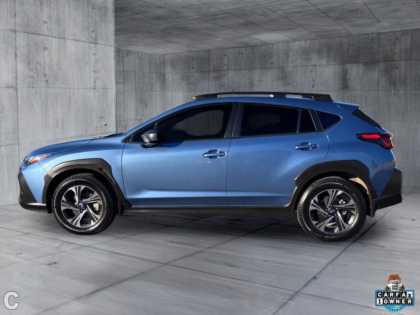 Used 2024 Subaru Crosstrek 2.0i Premium AWD/4WD image 3