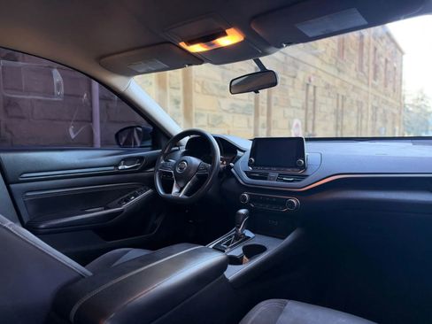 Used 2019 Nissan Altima 2.5 S image 10