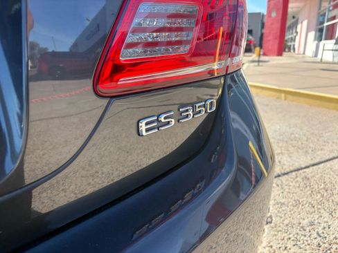 Used 2011 Lexus ES 350 image 39