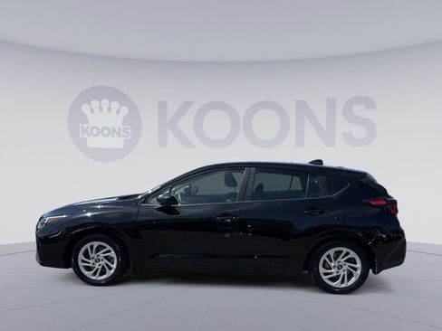 Used 2024 Subaru Impreza 2.0i AWD/4WD image 2