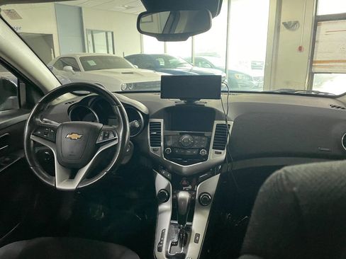 Used 2013 Chevrolet Cruze Eco image 24