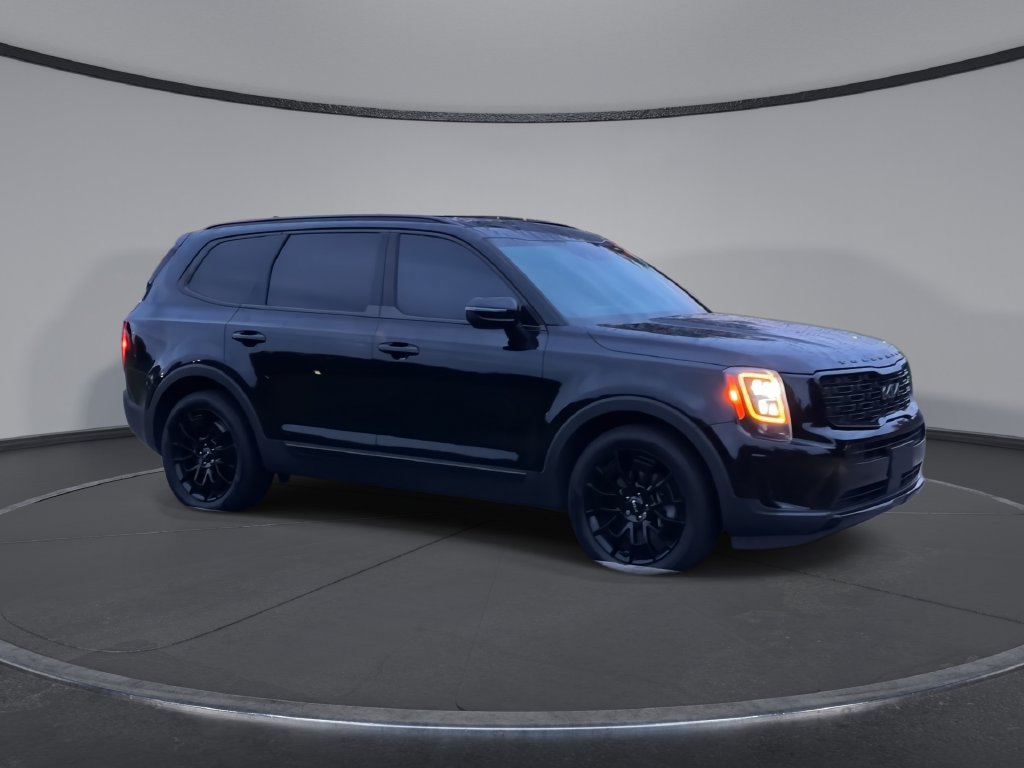 Used 2022 Kia Telluride EX w/ EX Premium Package AWD/4WD image 2