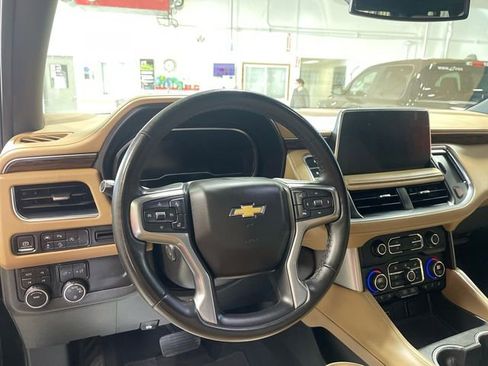 Used 2024 Chevrolet Suburban Premier AWD/4WD image 14