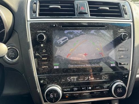 Used 2019 Subaru Outback 2.5i Touring AWD/4WD image 14