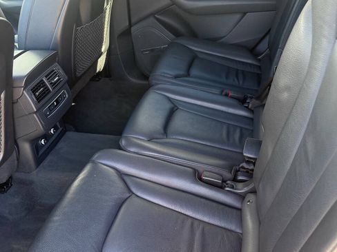Used 2019 Audi Q7 2.0T Premium Plus w/ Premium Plus Package AWD/4WD image 22