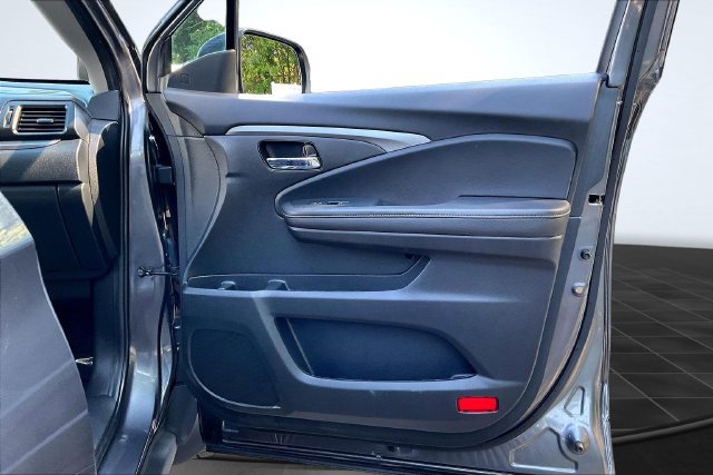 Used 2023 Honda Ridgeline RTL image 25