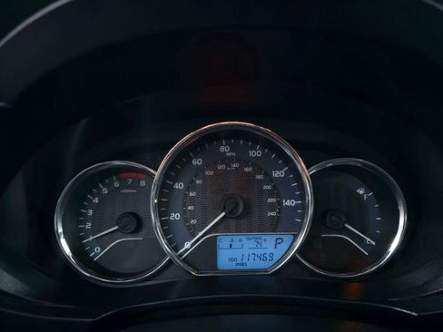 Used 2014 Toyota Corolla L FWD image 14
