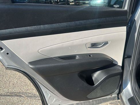 Used 2025 Hyundai Tucson SEL AWD/4WD image 14