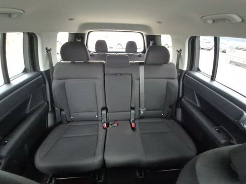 New 2026 Hyundai Santa Fe SE image 17