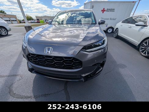 Used 2025 Honda HR-V EX-L image 9