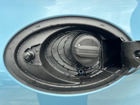 Used 2026 Porsche Panamera 4 image 39