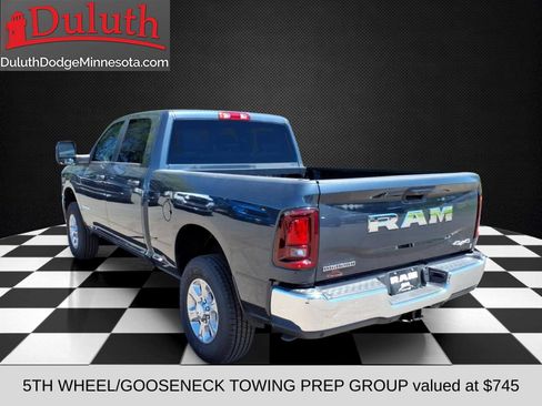 New 2026 RAM 2500 Big Horn AWD/4WD image 4