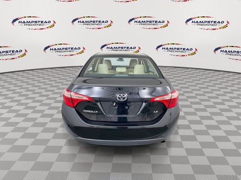Used 2017 Toyota Corolla LE w/ Carpet Mat Package (TMS) FWD image 7