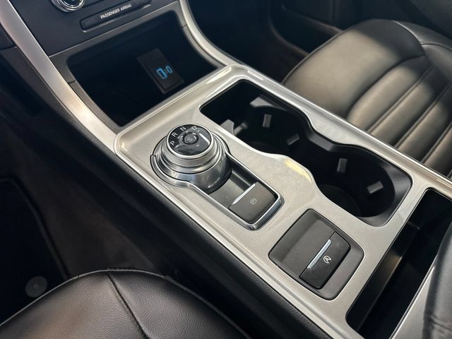 Used 2024 Ford Edge SEL w/ Convenience Package AWD/4WD image 32