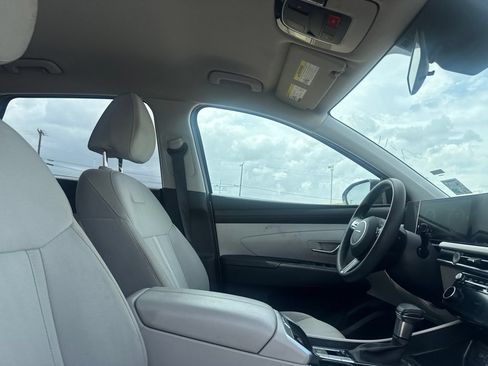Used 2025 Hyundai Tucson SEL FWD image 29
