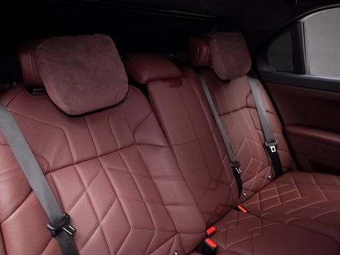 Used 2023 BMW i7 xDrive60 w/ Parking Assistance Package image 63