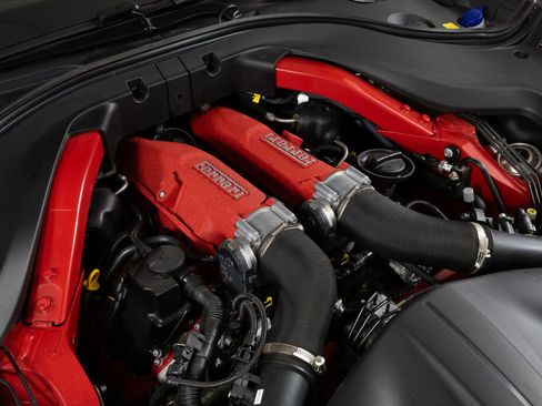 Certified 2021 Ferrari Roma image 25