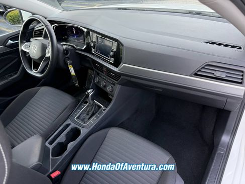 Used 2024 Volkswagen Jetta S FWD image 9
